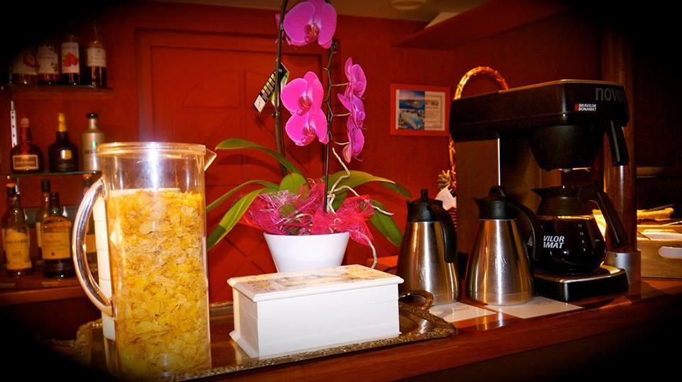 Le Ponceau Hotell Beaurepaire  Eksteriør bilde